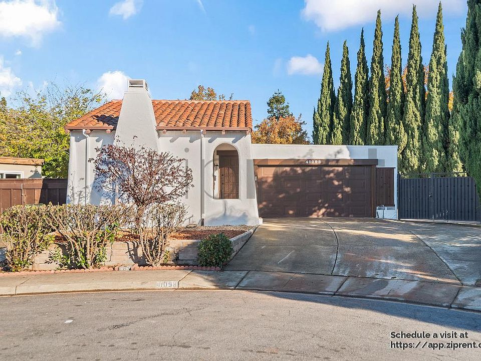 1st image of 41098 Bairo Ct