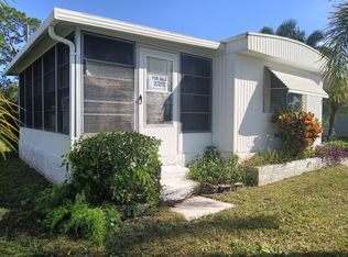 2 N Westfield Ct, Melbourne, FL 32934