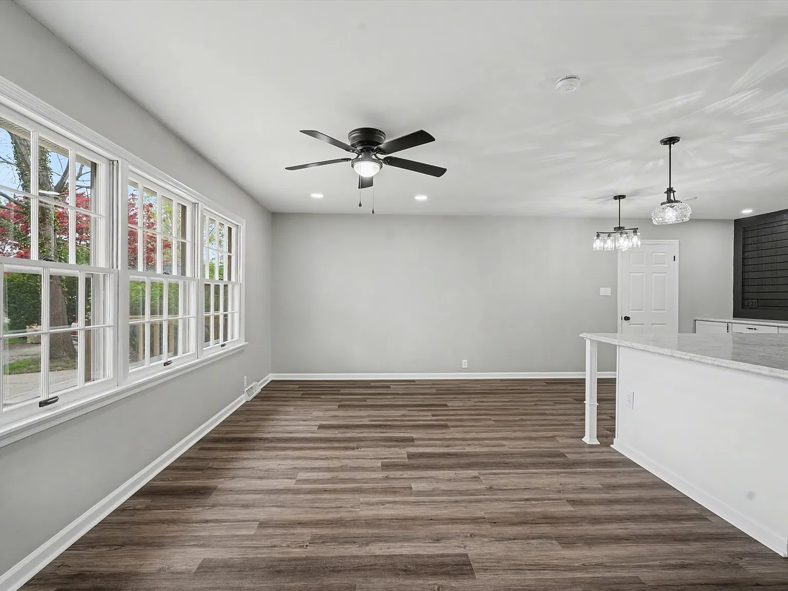 4 bed, 1651 sqft, $2,800 — Photo 3