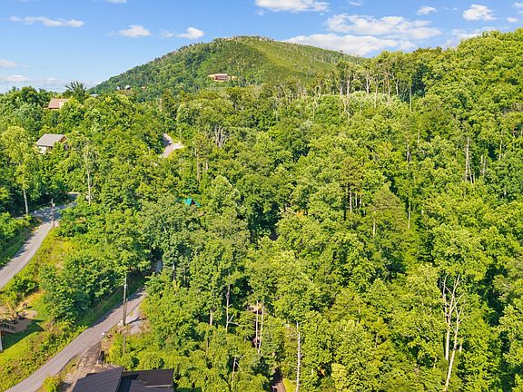 3rd image of 818 Davenport Rd Lot 16