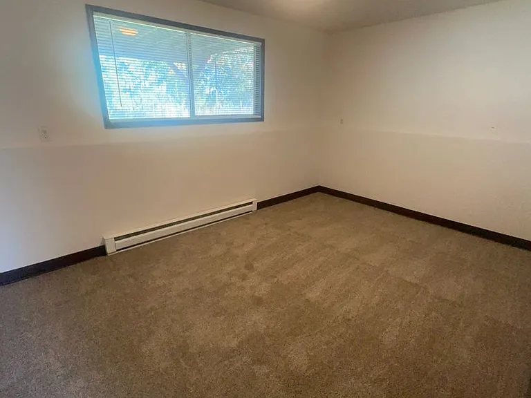 14415-17 E Mission Ct — Photo 16