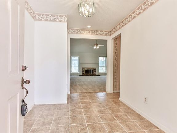 4th image of 7719 Spruce Haven Dr