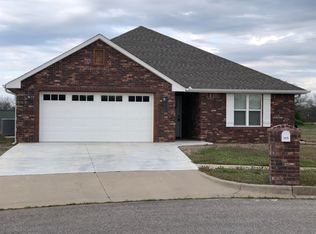 3026 Erica Cir, Duncan, OK 73533