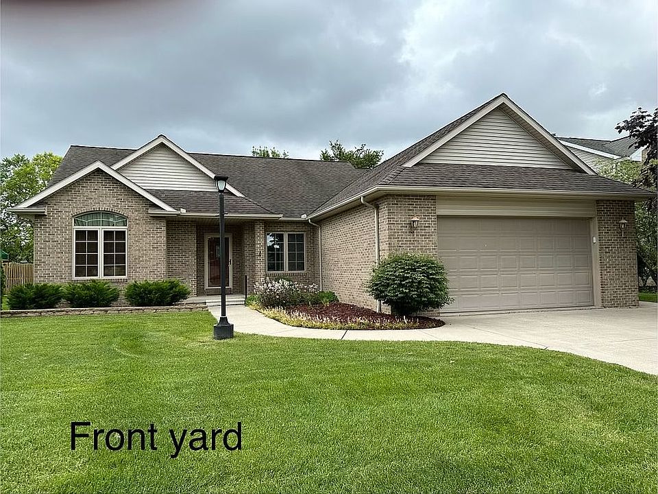 1st image of 920 Country Creek Dr