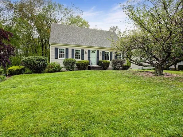 22 Sandy Way, Cumberland, RI 02864