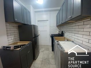 1365 W Estes Ave APT 2P, Chicago, IL 60626