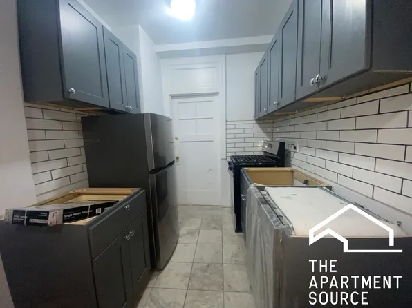 1365 W Estes Ave, Chicago, IL
