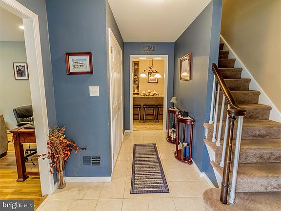 3rd image of 2806 Landon Dr