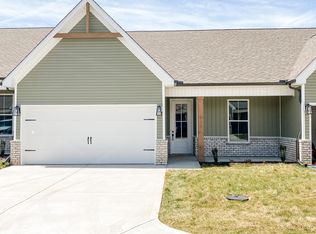 438 Creekside Way, Lenoir City, TN 37771