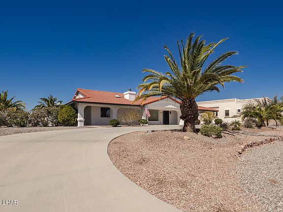 3rd image of 3855 Whaler Dr