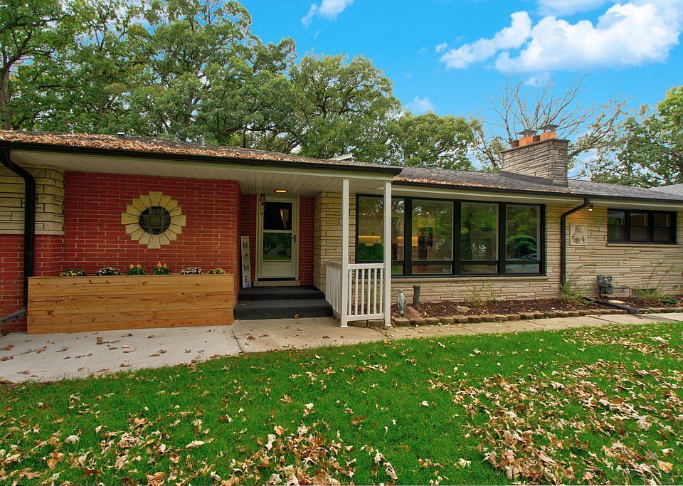 1st image of 7901 W College Dr