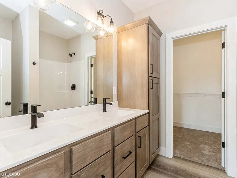 Sweetwater Townhomes — Photo 42