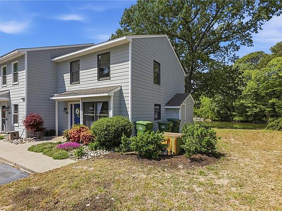 2nd image of 7867 Sunset Dr #4A