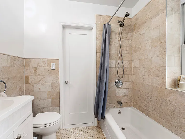 78 Riverside Dr #4B — Photo 4