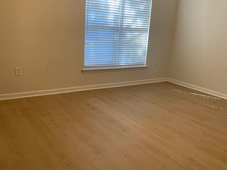 490 Barnett Shoals Rd #912 — Photo 3