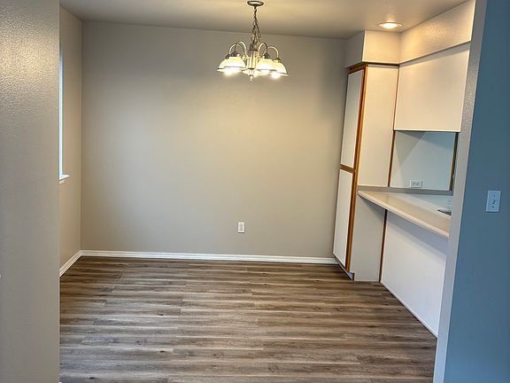 5th image of 130 Bayberry Dr #B