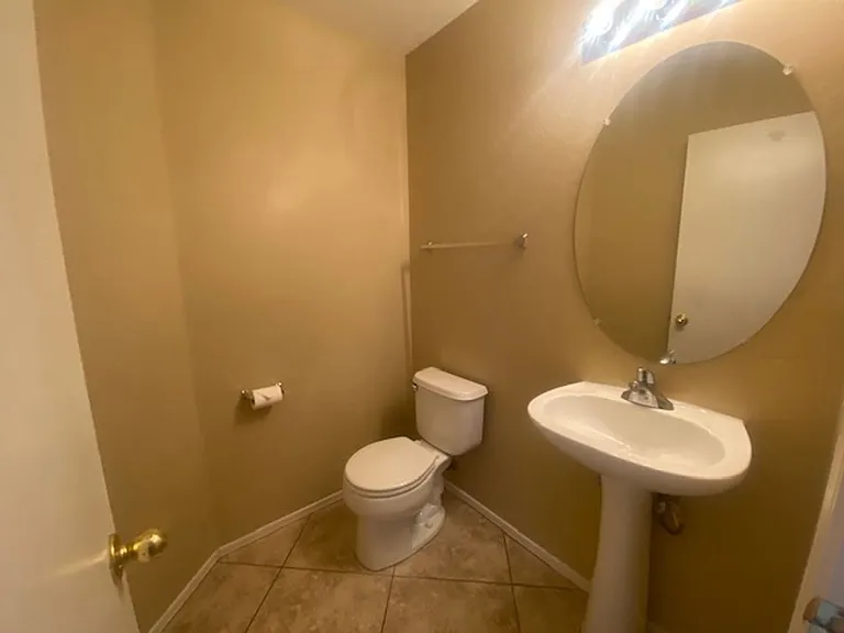10050 E Carmel Ave — Photo 19