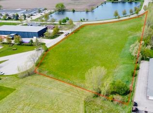 48-53 Ridgeview Dr, McHenry, IL 60050