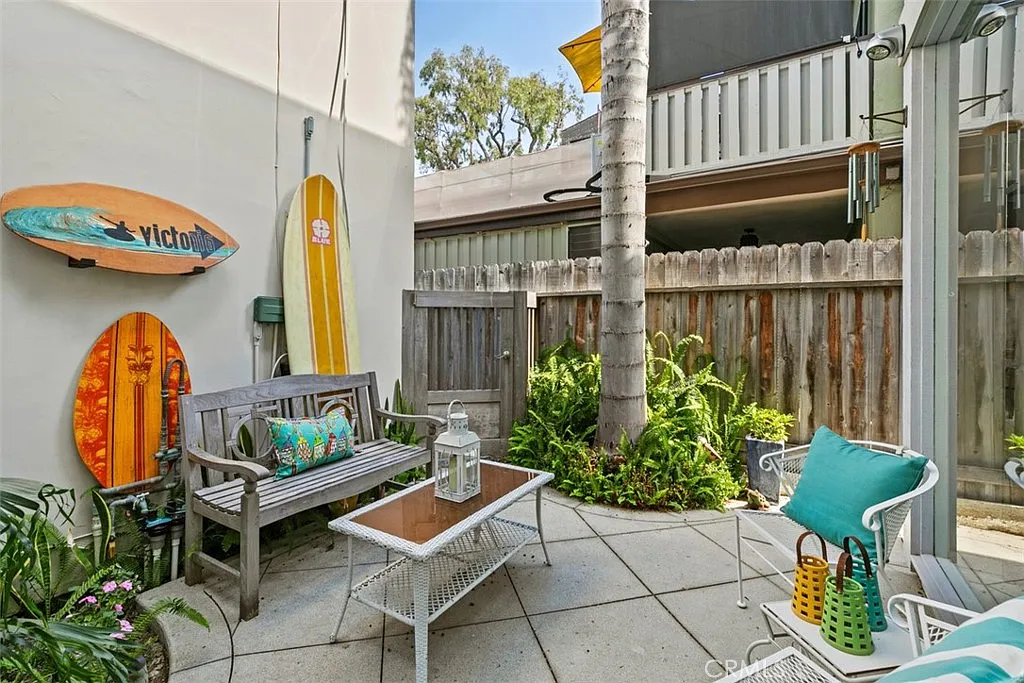 Building Photo - 436 Fernleaf Ave #1/2
