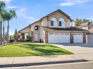 20467 Sugar Gum Rd, Riverside, CA 92508