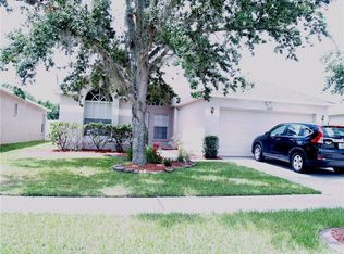 30732 Birdhouse Dr, Wesley Chapel, FL 33545