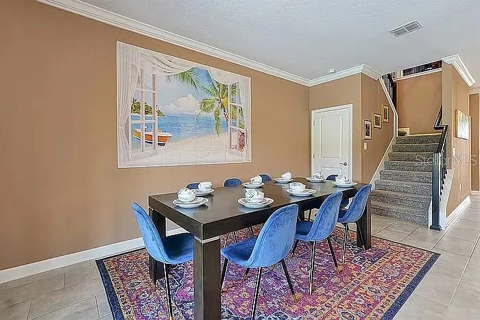 8 bed, 5.0 bath, 4289 sqft, $5,500 — Photo 4