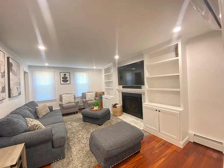 1 Foley Dr — Photo 3