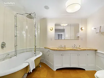 Rented by Sotheby's International Realty