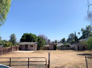 8913 Emerald Grove Ave, Lakeside, CA 92040