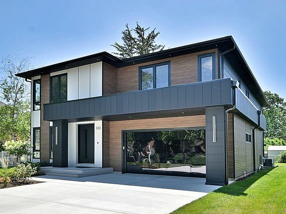 2nd image of 332 W Fremont Ave