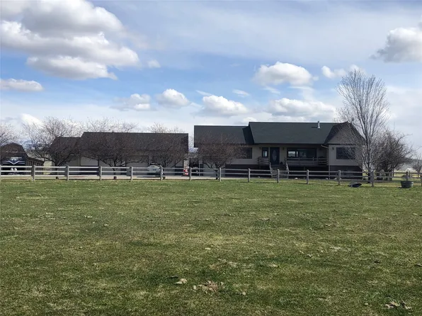 46036 River Breaks Rd, Polson, MT 59860