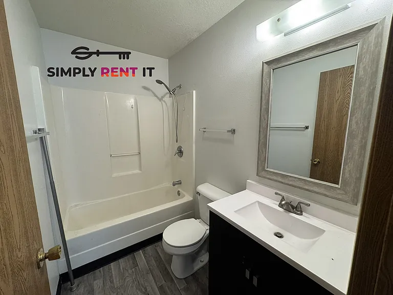 4549 Steinbeck St #1 — Photo 13