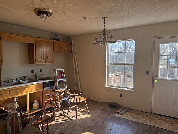 4th image of 791 Delmont Church Rd