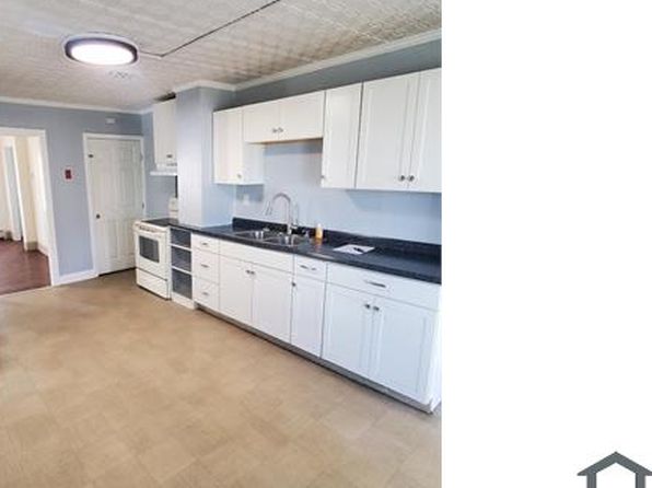 7 Vernon St #1