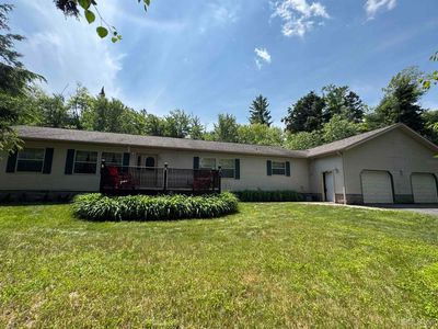 135 Pinton Ln, Marquette, MI, 49855