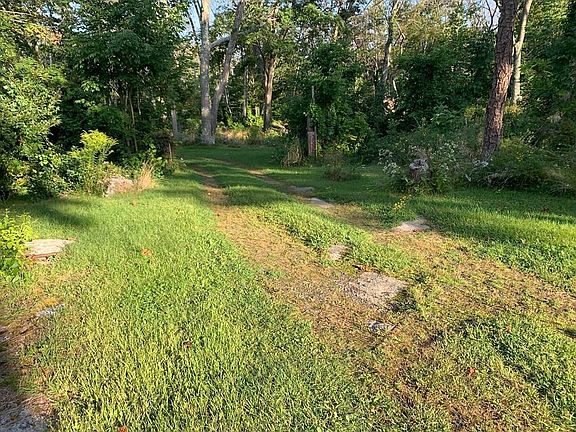 4th image of 0 Woodbury Ln