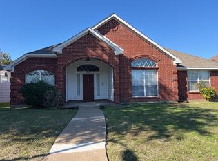 1621 Brook Stone Dr, Mesquite, TX 75181