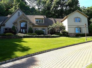 7 Cotswold Ln, Warren, NJ 07059