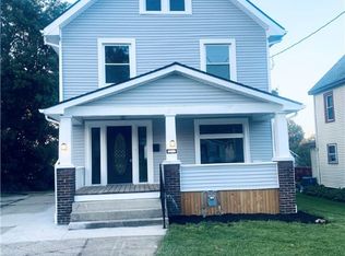 369 Maplewood Ave, Struthers, OH 44471