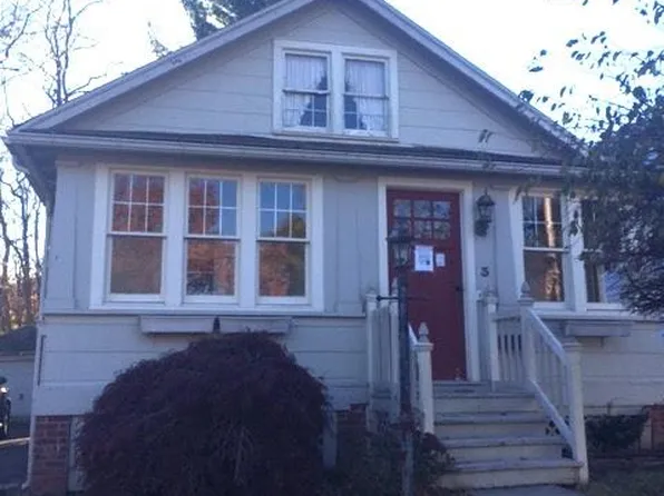 3 Grandview Ave, Kingston, NY 12401