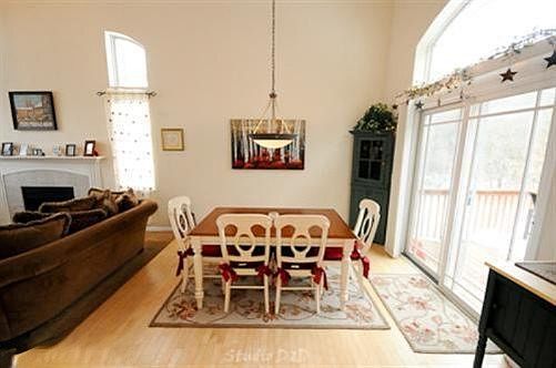 4th image of 2270 Strawberry Farm St NE