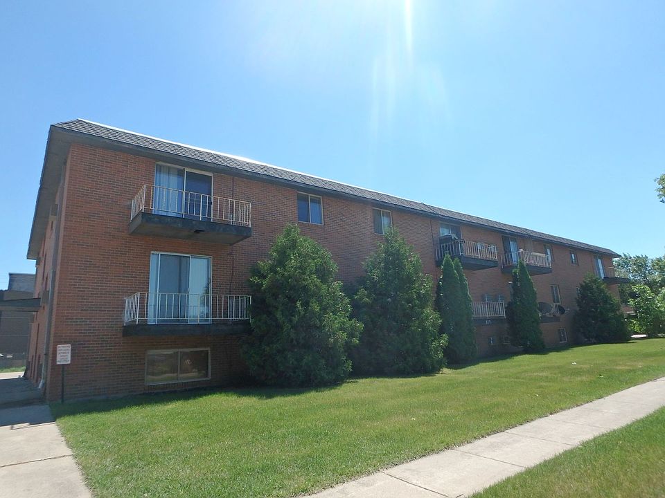 Building Photo 4