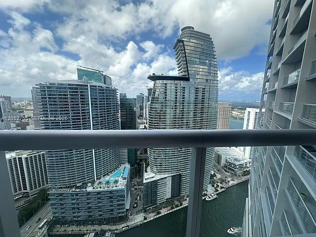 475 Brickell Ave #5010 — Photo 25