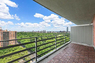 372 Central Park West #20A in Upper West Side, Manhattan