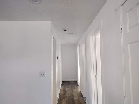 4th image of 3069 W Tess Ave