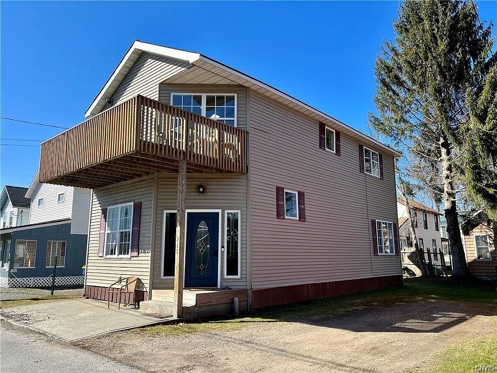 215 4th Ave, Sylvan Beach, NY 13157 Zillow