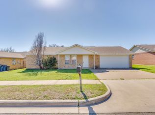306 Kathy Ln, Granbury, TX 76049