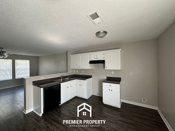 4th image of 10088 Chariden Dr