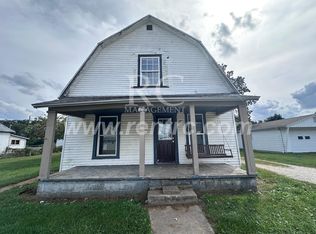 1226 Freeman St, Danville, IL 61832
