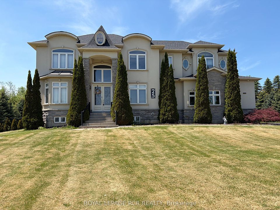 1st image of 25 Brookhaven Cres